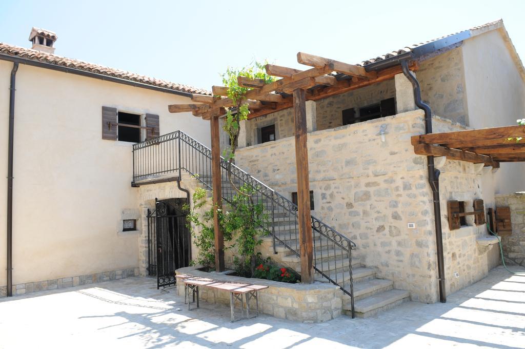Holiday Homes Poli Svetega Antona Gracisce ห้อง รูปภาพ